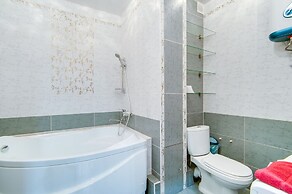 Aura Apartments