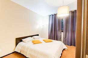 Aura Apartments