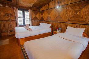 Chitwan Tiger Camp