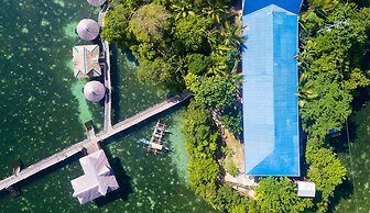 Rock Island Resort
