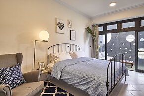 noir B&B