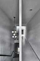 noir B&B