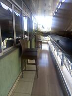 Ash White Hotel