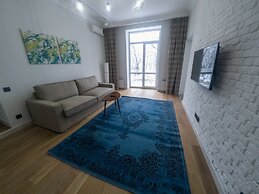 Opera Apartments