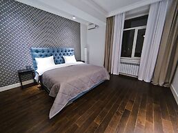 Opera Apartments