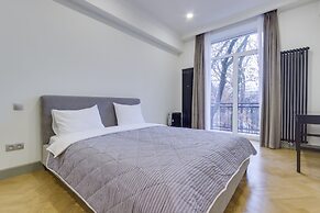Opera Apartments