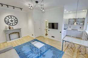Opera Apartments