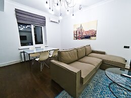 Opera Apartments