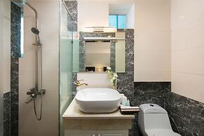 Trang Trang Premium Hotel