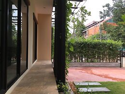 Fairtex Residence