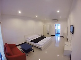 Fairtex Residence