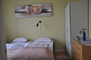 Roddaren Vandrarhem - Hostel
