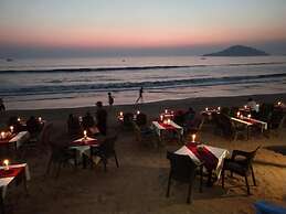 Royal Touch Beach Huts & Restaurant