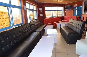 Golden Goose Hotel