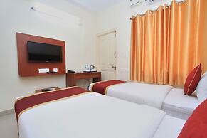 OYO 9653 Ample Premium Suites