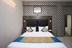 OYO 9146 Hotel HSP