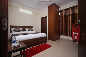OYO 9273 Surya Palace