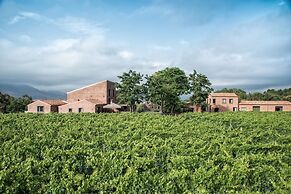 Cavanera Etnea Resort & Wine Experience