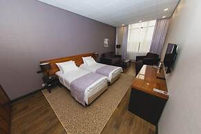Veshki Park Hotel