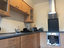 Great location 1 Bedroom Scotstoun Flat