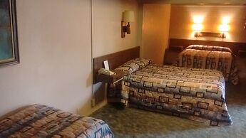 Cedar Inn