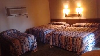 Cedar Inn