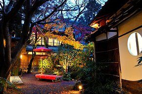 Heihachi Tea House Inn
