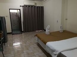 Soi 5 Apartment
