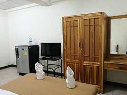 Soi 5 Apartment