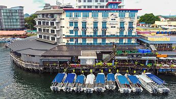 Wave View Hotel