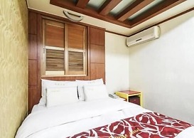 Couple Motel