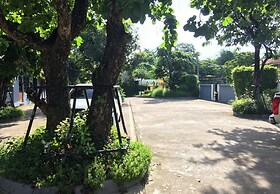 Warintorn Court