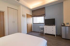 C T House