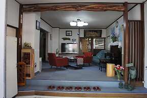 Miyoshiya Ryokan
