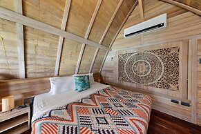 Karuna El Nido Villas