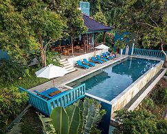 Karuna El Nido Villas