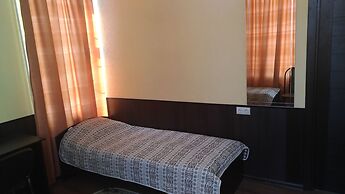 Tarleon Mini-Hotel