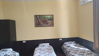 Tarleon Mini-Hotel