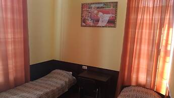Tarleon Mini-Hotel