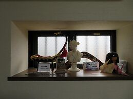 Azalea - Hostel
