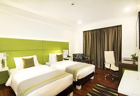 Lemon Tree Hotel Banjara Hills