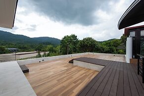 Monlada Khaoyai