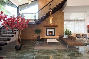 Monlada Khaoyai