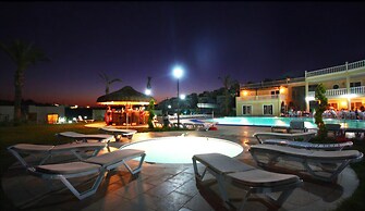 Turquoise Residence 4 Bedrooms Villa