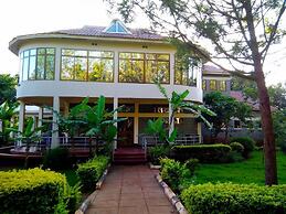 Green Hills Lodge