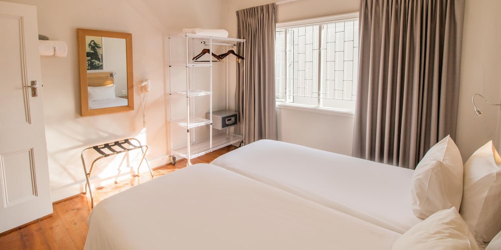 Stone Cottages Camps Bay