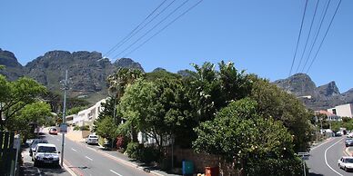 Stone Cottages Camps Bay