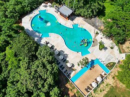 Los Lagos Resort Hotel