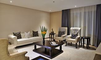Mantis EPIC Hotel & Suites