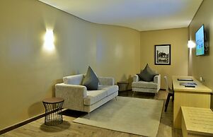 Mantis EPIC Hotel & Suites